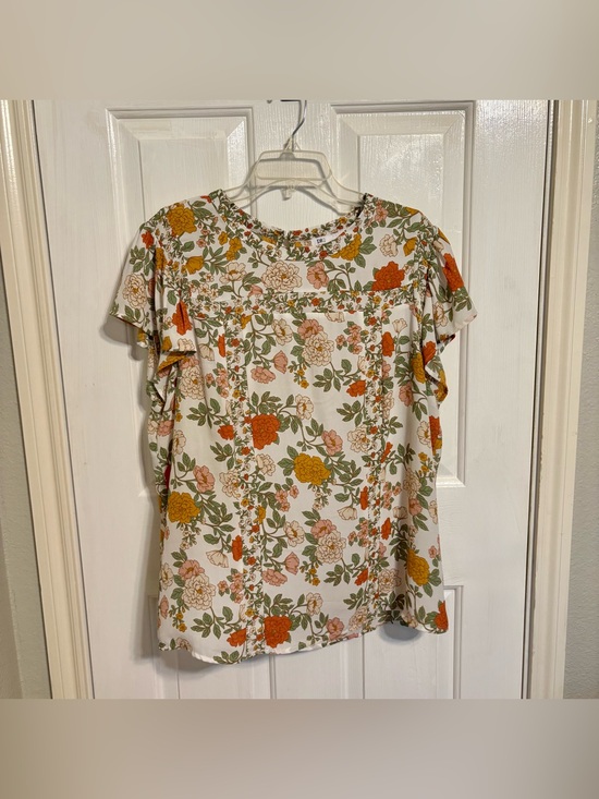 DR 2 Tops - Floral Short-Sleeve Blouse in Cream with Orange & Green Print Sz XL